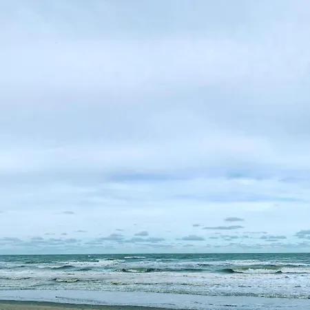 In With Sea View, Cleaning Included *